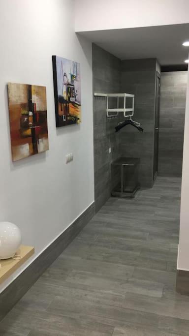 Apartamento A, A 3 Minutos De La Estacion Central De Bus Y Tren مالقة المظهر الخارجي الصورة